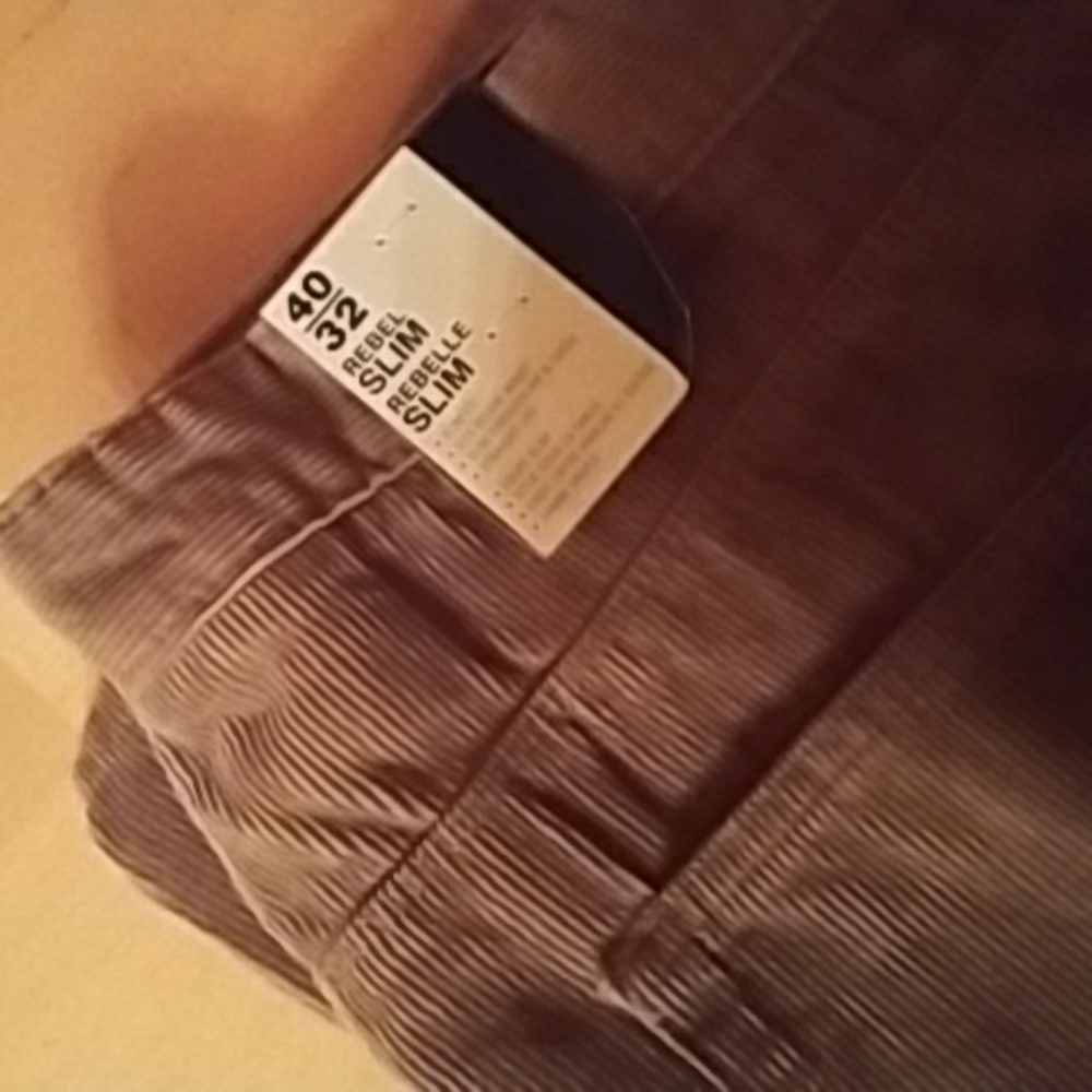 ๐๐๐BNWT TOMMY HILFIGER REBEL SLIM CORDS SIZE 40 X 32 - Picture 2 of 8